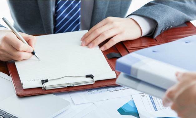 在線銷售專員崗位職責(八篇)